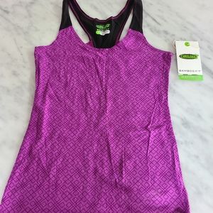 NWT Carioca Bamboo fit Activewear top